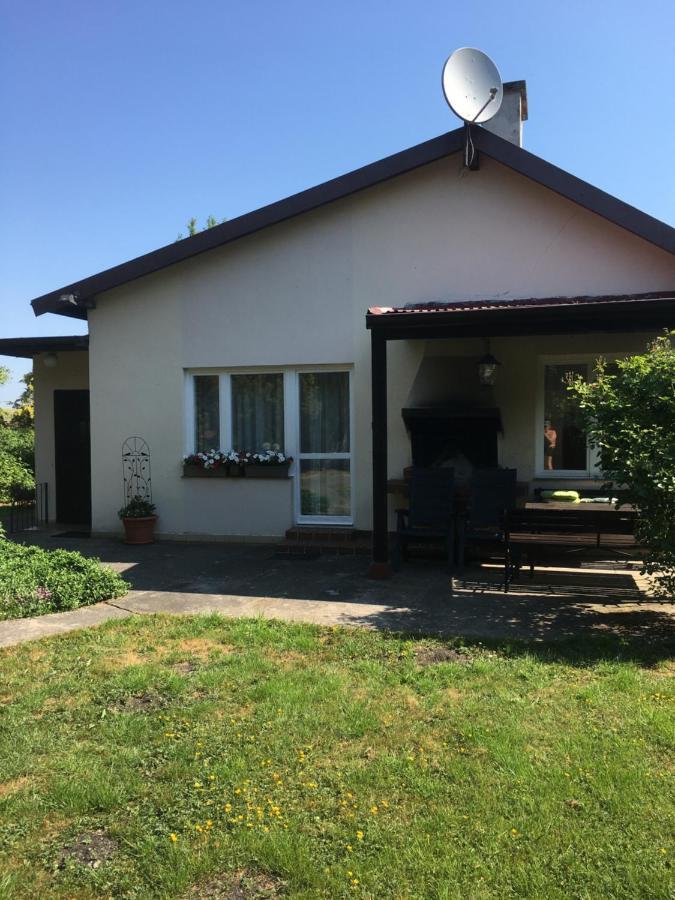 Domek Letni Na Wakacje W Rumi Rumia Luaran gambar